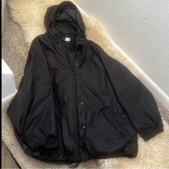 Balenciaga
Balenciaga 7-language assault suit jacket - Picture 7 of 13